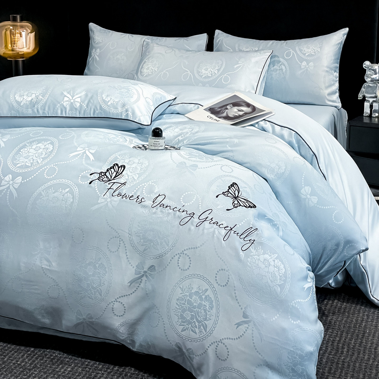 91家纺网 家纺一手货源 找家纺 慕澄家纺 2026新款厚织亮丝提花刺绣水洗真丝四件套 蝶恋花-冰蓝