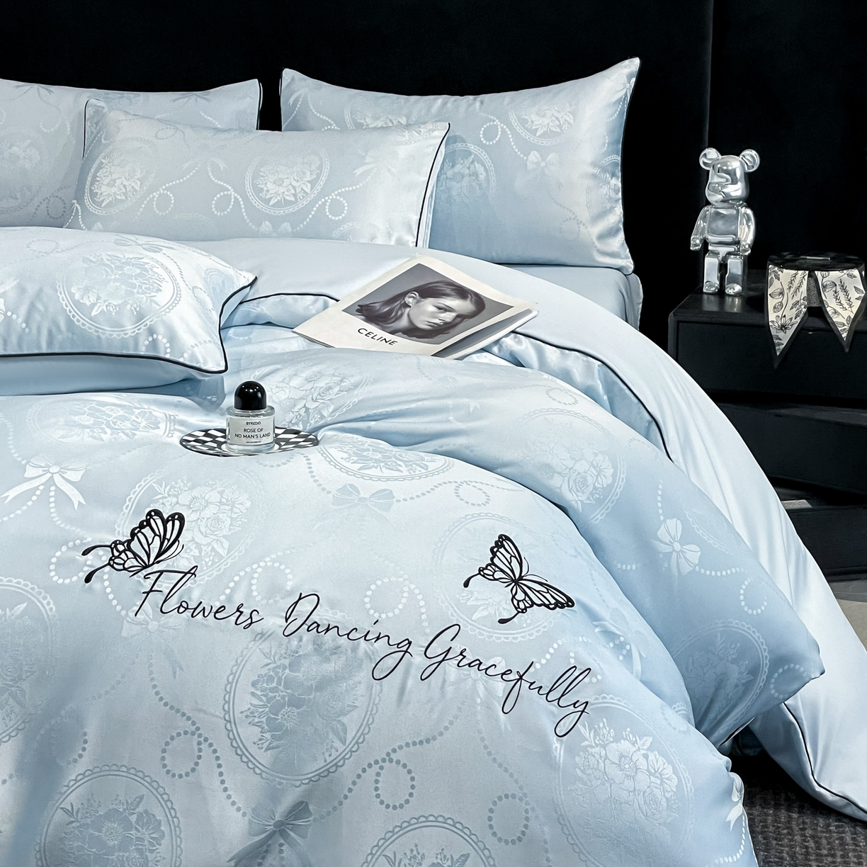 91家纺网 家纺一手货源 找家纺 慕澄家纺 2026新款厚织亮丝提花刺绣水洗真丝四件套 蝶恋花-冰蓝