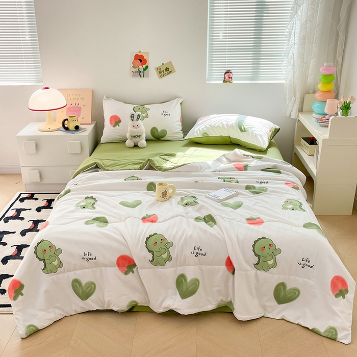 91家纺网 家纺一手货源 找家纺 卡斯诺家纺馆 2026新款水洗云朵棉夏被夏凉被空调被 爱心恐龙