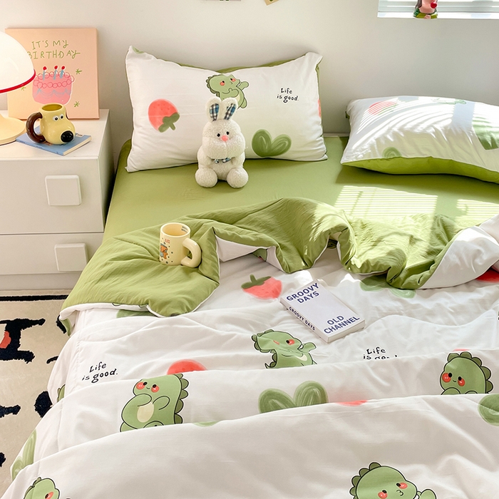 91家纺网 家纺一手货源 找家纺 卡斯诺家纺馆 2026新款水洗云朵棉夏被夏凉被空调被 爱心恐龙