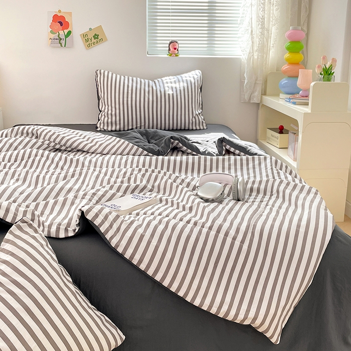 91家纺网 家纺一手货源 找家纺 卡斯诺家纺馆 2026新款水洗云朵棉夏被夏凉被空调被 甜辣风-深灰条