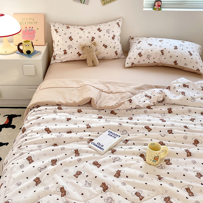 91家纺网 家纺一手货源 找家纺 卡斯诺家纺馆 2026新款水洗云朵棉夏被夏凉被空调被 云朵小熊