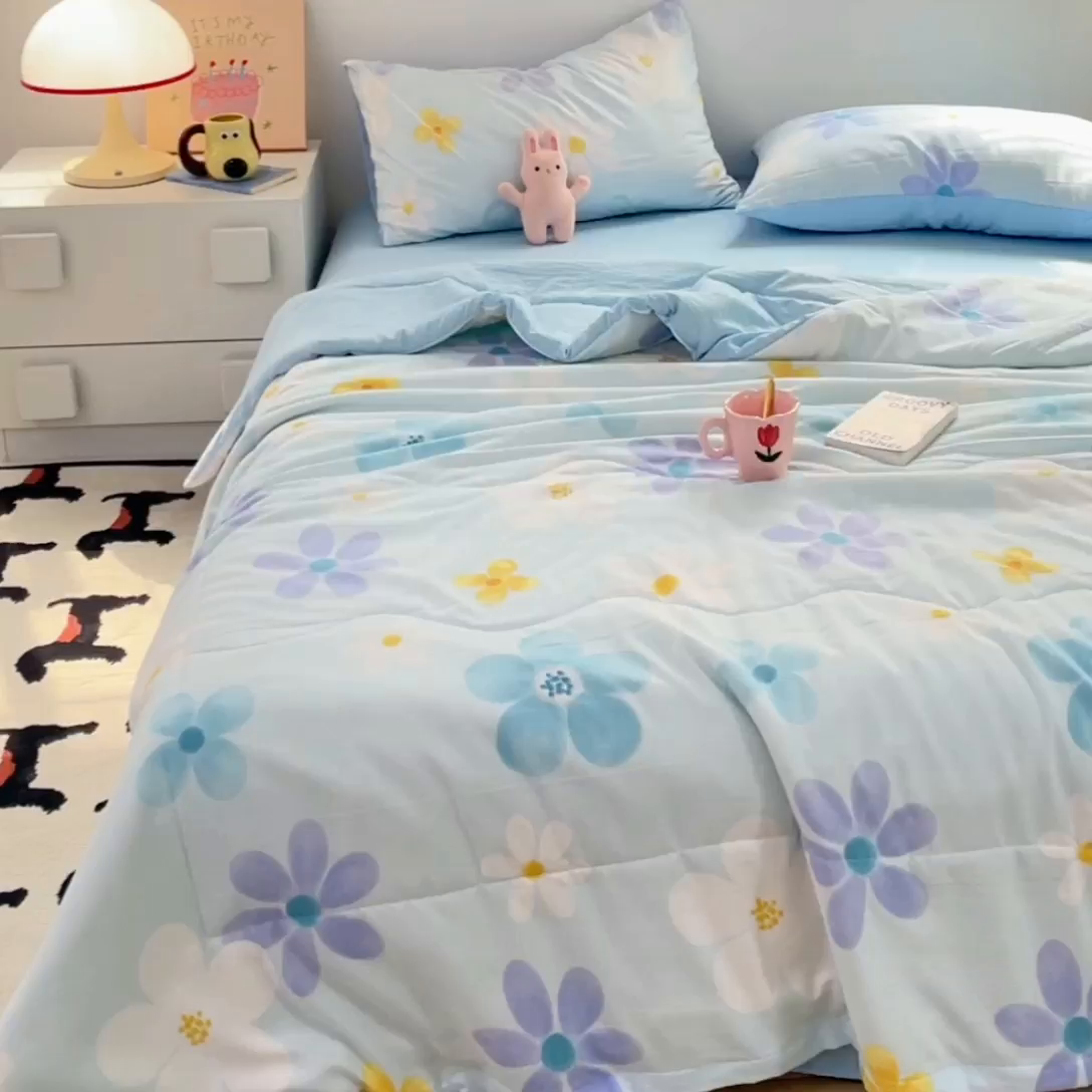 91家纺网 家纺一手货源 找家纺 卡斯诺家纺馆 2026新款水洗云朵棉夏被夏凉被空调被 初夏花语