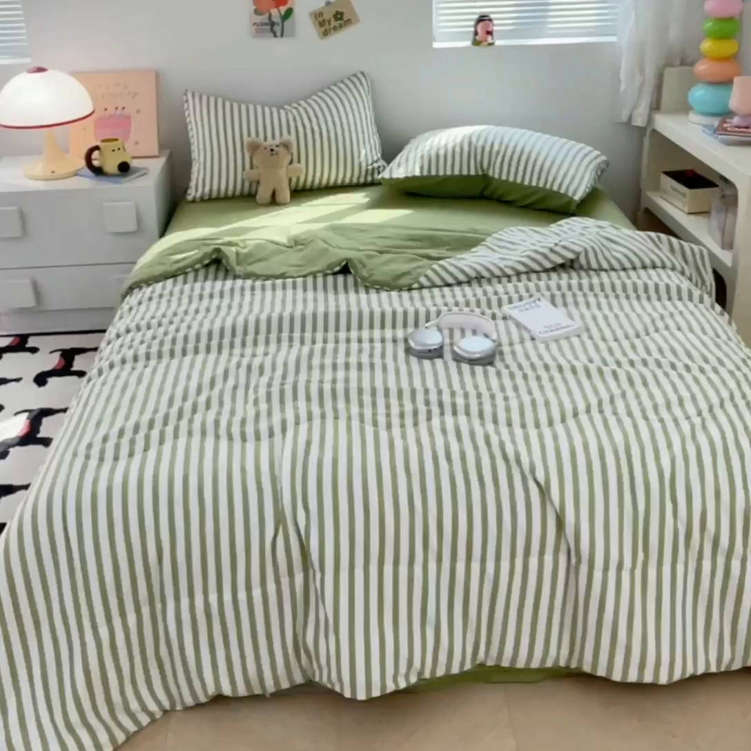 91家纺网 家纺一手货源 找家纺 卡斯诺家纺馆 2026新款水洗云朵棉夏被夏凉被空调被 甜辣风-抹绿条