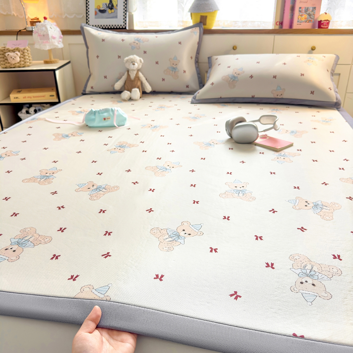 91家纺网 家纺一手货源 找家纺 （总）圣比熊 2026新款烫光数码印花冰丝凉席