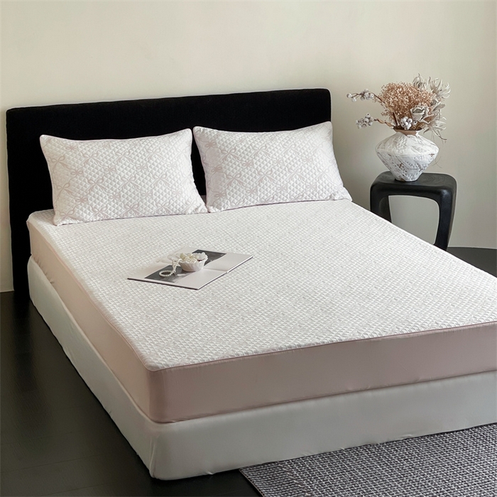 91家纺网 家纺一手货源 找家纺 赫帛 2025春夏新款日本ICE 3D Max进口冷感软凉席空调席 蝴蝶结-浅粉