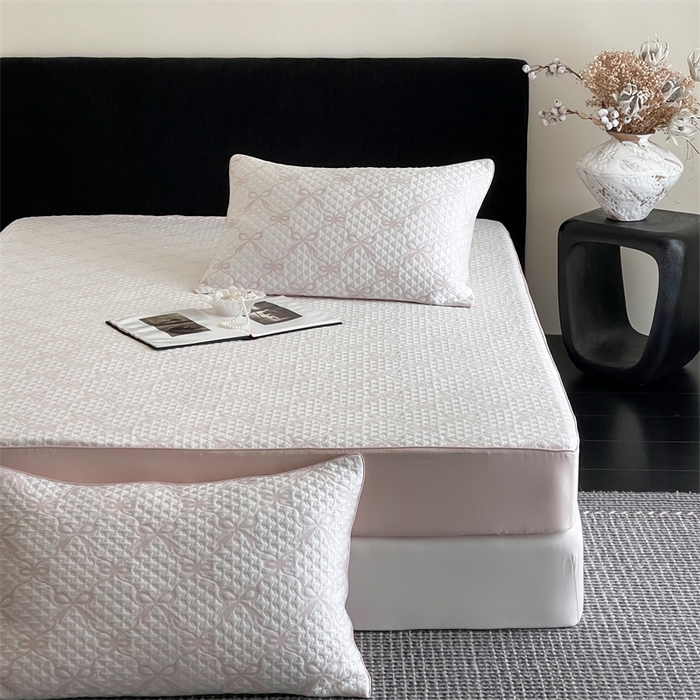 91家纺网 家纺一手货源 找家纺 赫帛 2025春夏新款日本ICE 3D Max进口冷感软凉席空调席 蝴蝶结-浅粉