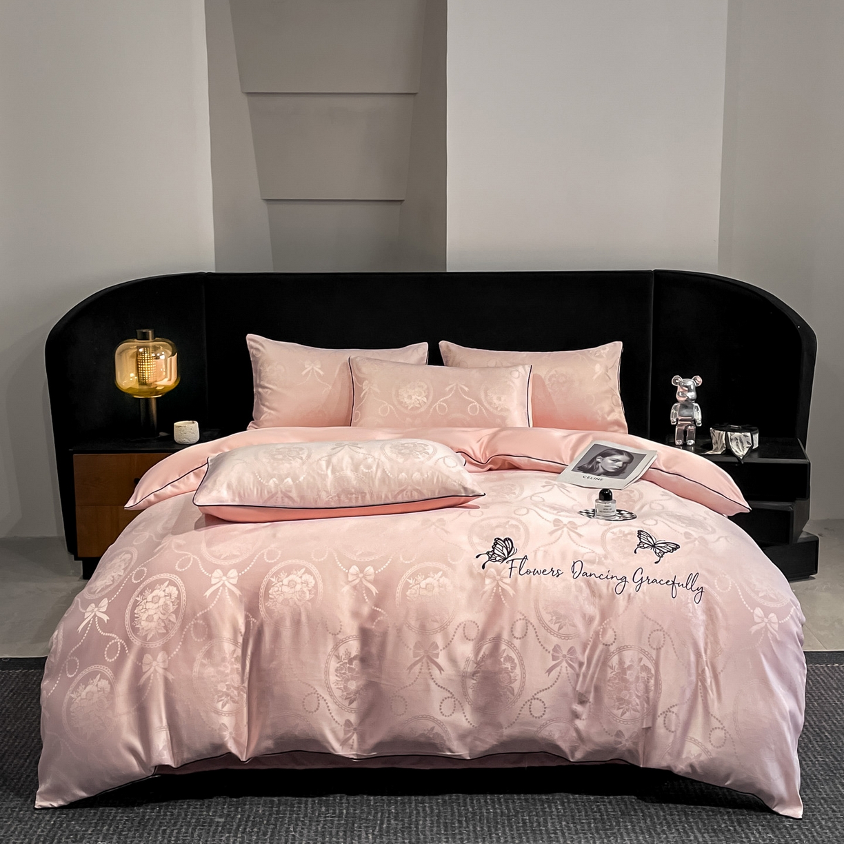 91家纺网 家纺一手货源 找家纺 慕澄家纺 2026新款厚织亮丝提花刺绣水洗真丝四件套 蝶恋花-蔷薇粉