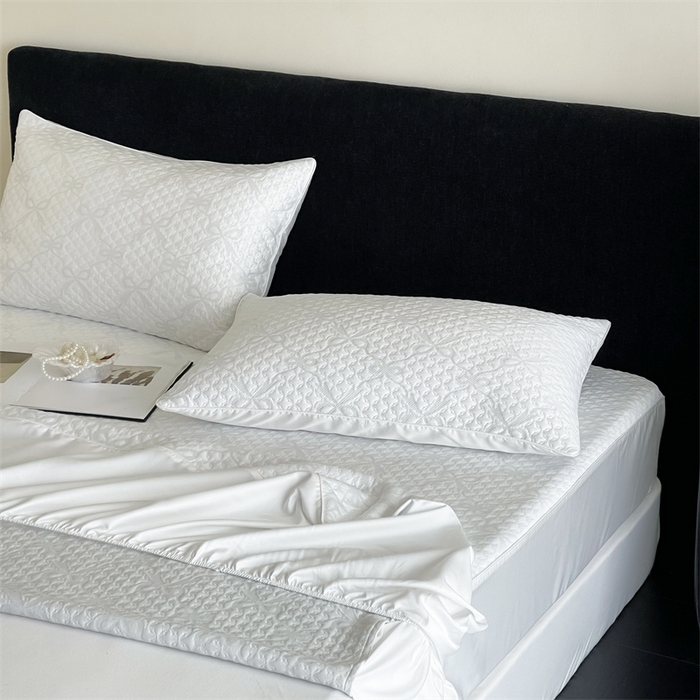 91家纺网 家纺一手货源 找家纺 赫帛 2025春夏新款日本ICE 3D Max进口冷感软凉席空调席 蝴蝶结-浅灰