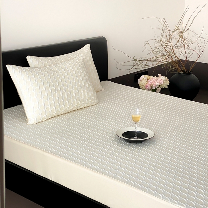 91家纺网 家纺一手货源 找家纺 赫帛 2025春夏新款日本ICE 3D Max进口冷感软凉席空调席 鎏金-黄