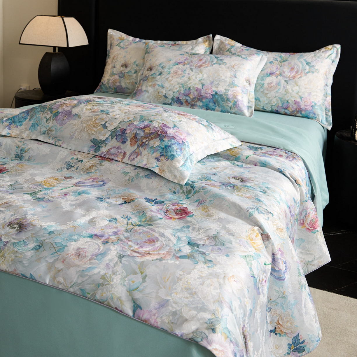 91家纺网 家纺一手货源 找家纺 莱欧纳家纺 2026新款亲肤夏被四件套 夏被-梦澜青