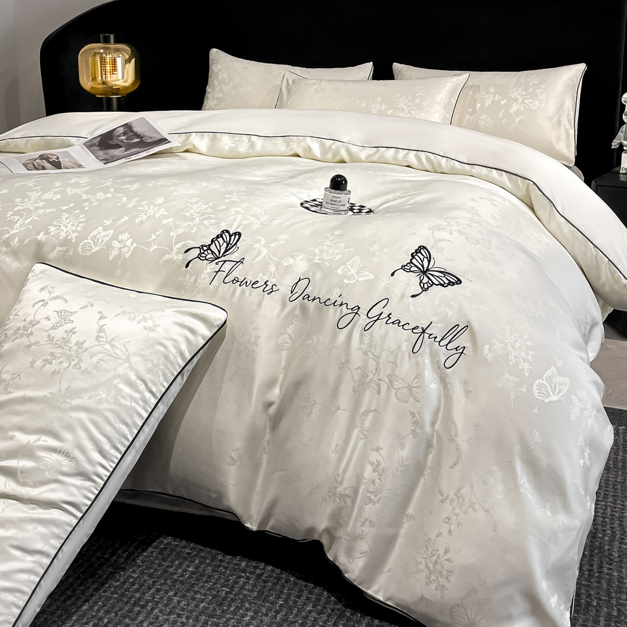 慕澄家纺 2026新款厚织亮丝提花刺绣水洗真丝四件套 蝶恋花-霜白