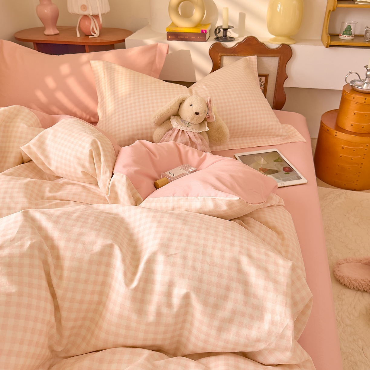 91家纺网 家纺一手货源 找家纺 DoDo 兜兜 2026年全棉纯棉ins风小清新四件套 樱粉奶盖-枕套1对格子