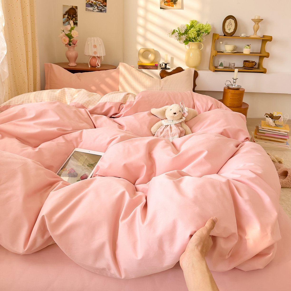 91家纺网 家纺一手货源 找家纺 DoDo 兜兜 2026年全棉纯棉ins风小清新四件套 樱粉奶盖-枕套1对格子