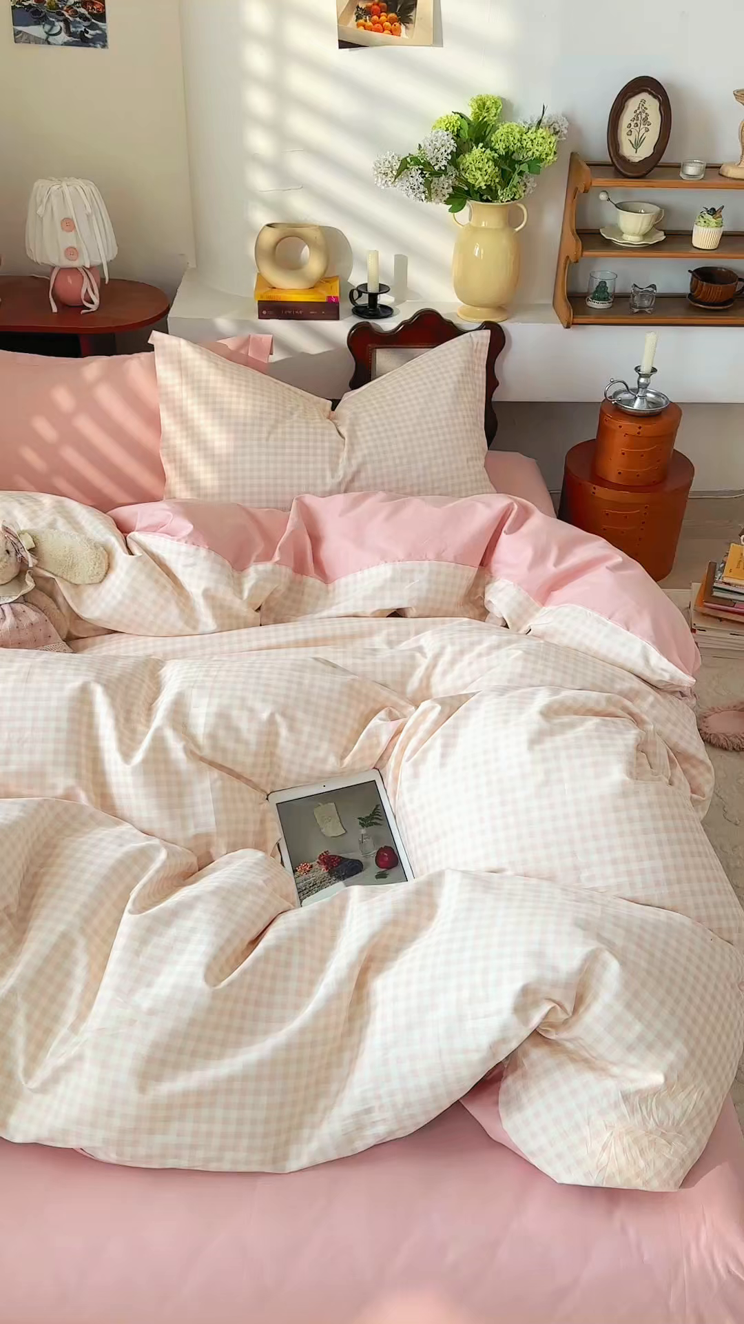 91家纺网 家纺一手货源 找家纺 DoDo 兜兜 2026年全棉纯棉ins风小清新四件套 樱粉奶盖-枕套混搭（格子+纯色）