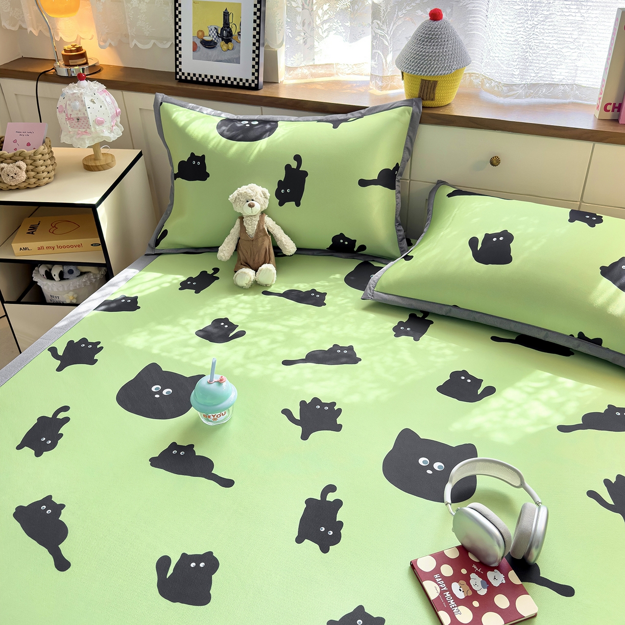 91家纺网 家纺一手货源 找家纺 圣比熊 2026新款烫光数码印花冰丝凉席 薄荷喵星