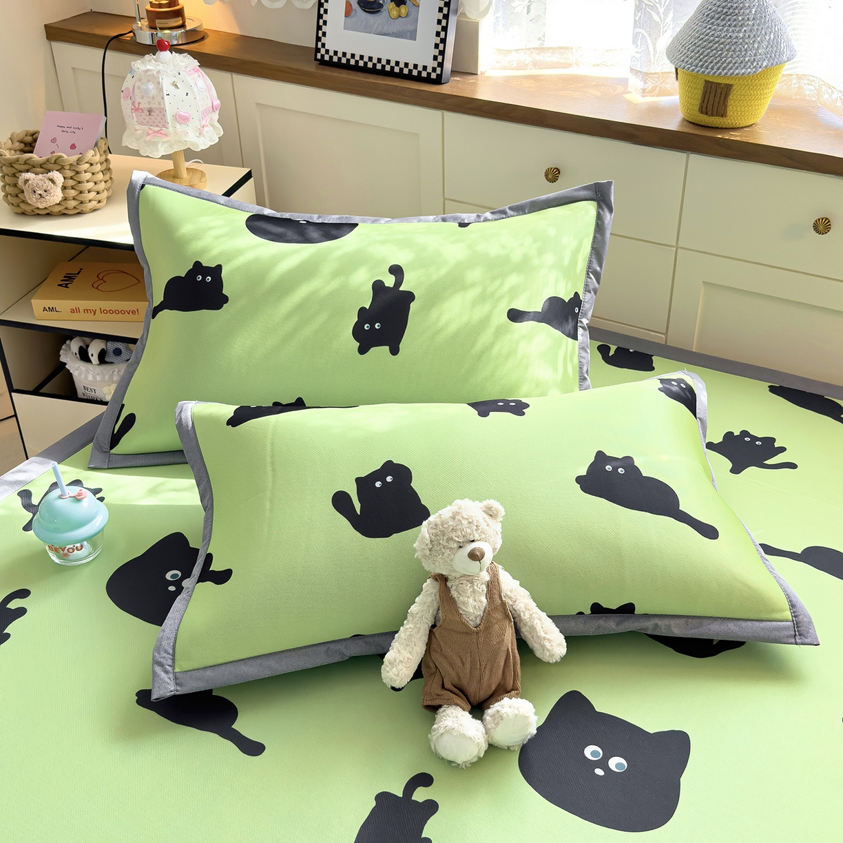 91家纺网 家纺一手货源 找家纺 圣比熊 2026新款烫光数码印花冰丝凉席 薄荷喵星