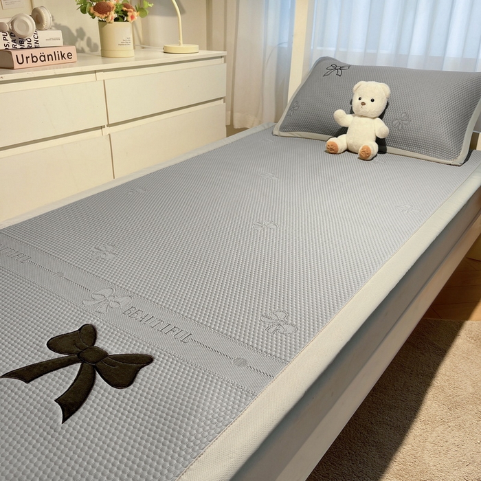 91家纺网 家纺一手货源 找家纺 （总）爱思凯家纺 2026新款【学生】PE冰豆豆凉席席子-绮梦系列-床席款