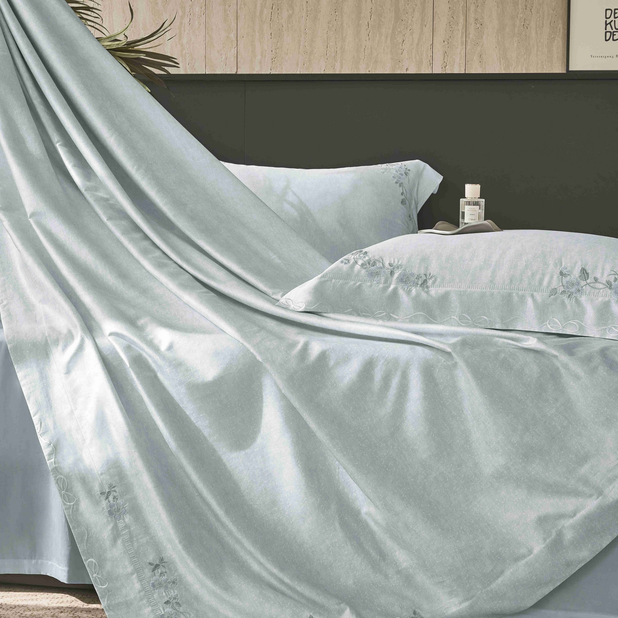 91家纺网 家纺一手货源 找家纺 （总）榻尚家居 2026新款天丝棉绣花四件套-阑珊