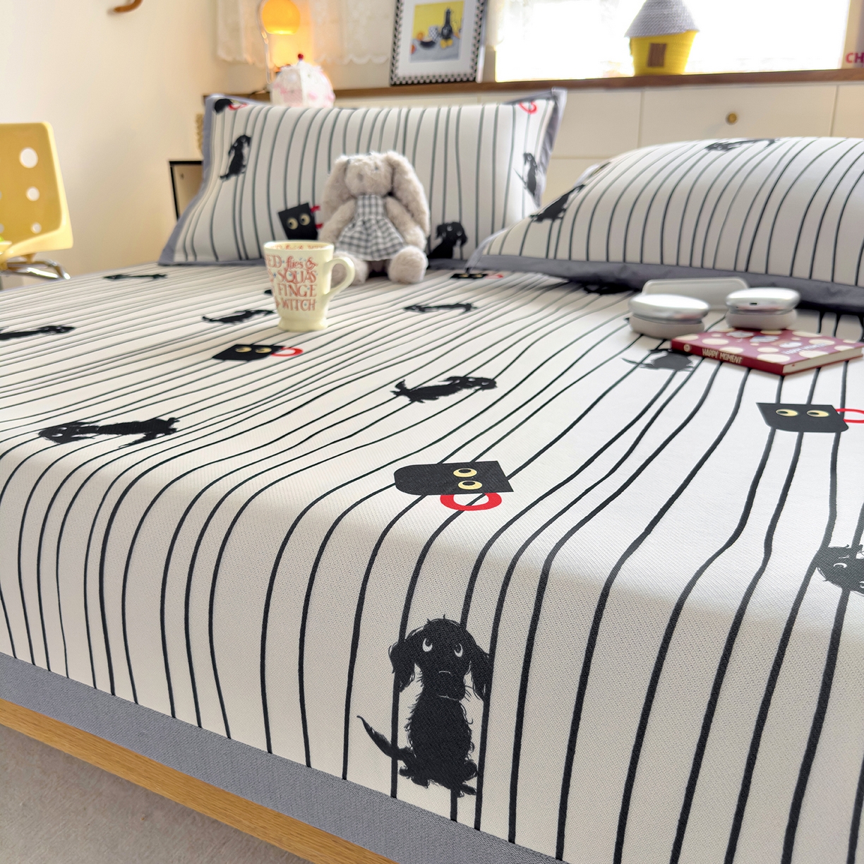 91家纺网 家纺一手货源 找家纺 圣比熊 2026新款烫光数码印花冰丝凉席 茶杯大