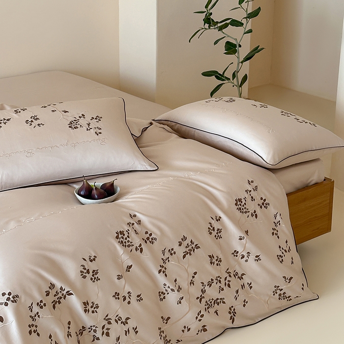 91家纺网 家纺一手货源 找家纺 （总）波比可可 2026春夏新款100支50s双股长绒棉纯棉全棉居家轻奢刺绣四件套