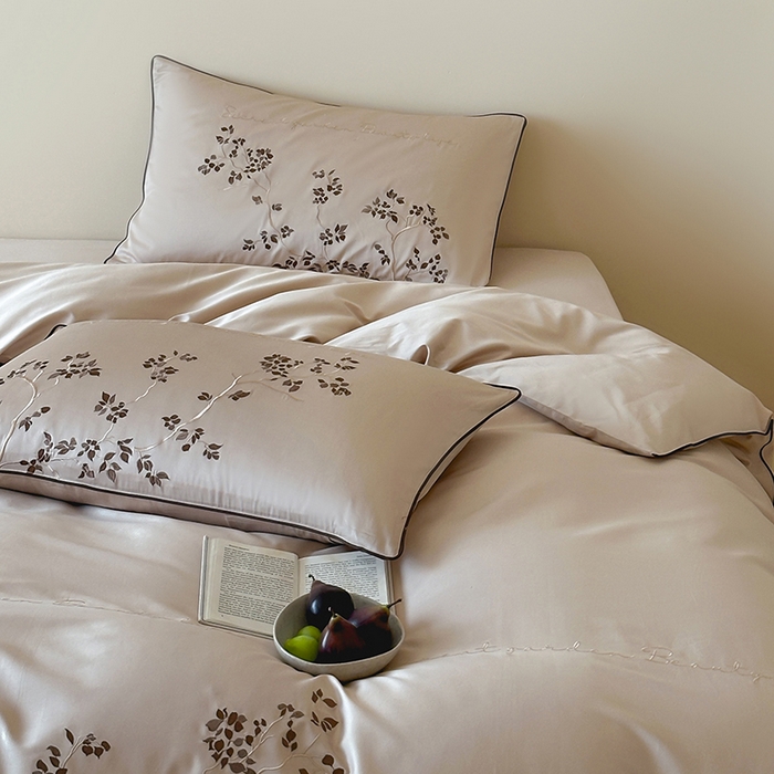 91家纺网 家纺一手货源 找家纺 （总）波比可可 2026春夏新款100支50s双股长绒棉纯棉全棉居家轻奢刺绣四件套