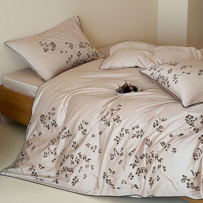 波比可可 2026春夏新款100支50s双股长绒棉纯棉全棉居家轻奢刺绣四件套 枝蔓 米驼