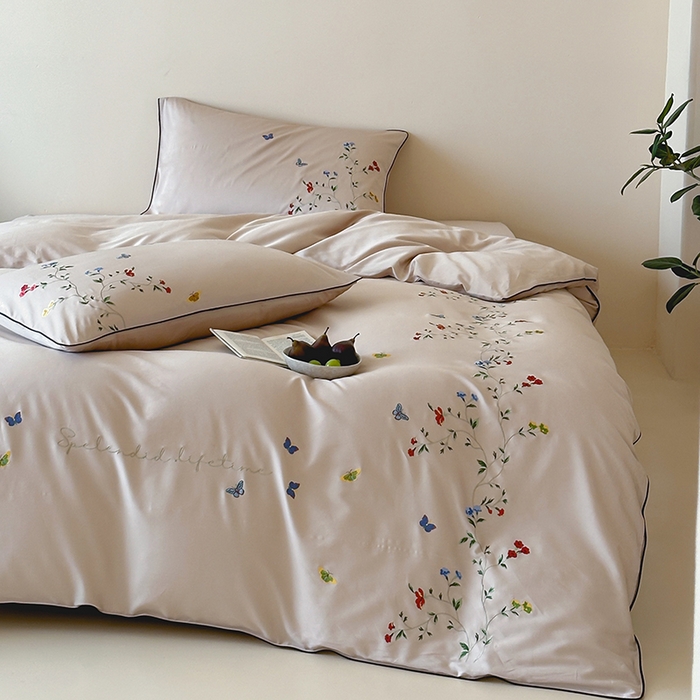波比可可 2026春夏新款100支50s双股长绒棉纯棉全棉居家轻奢刺绣四件套 蝶舞 米驼