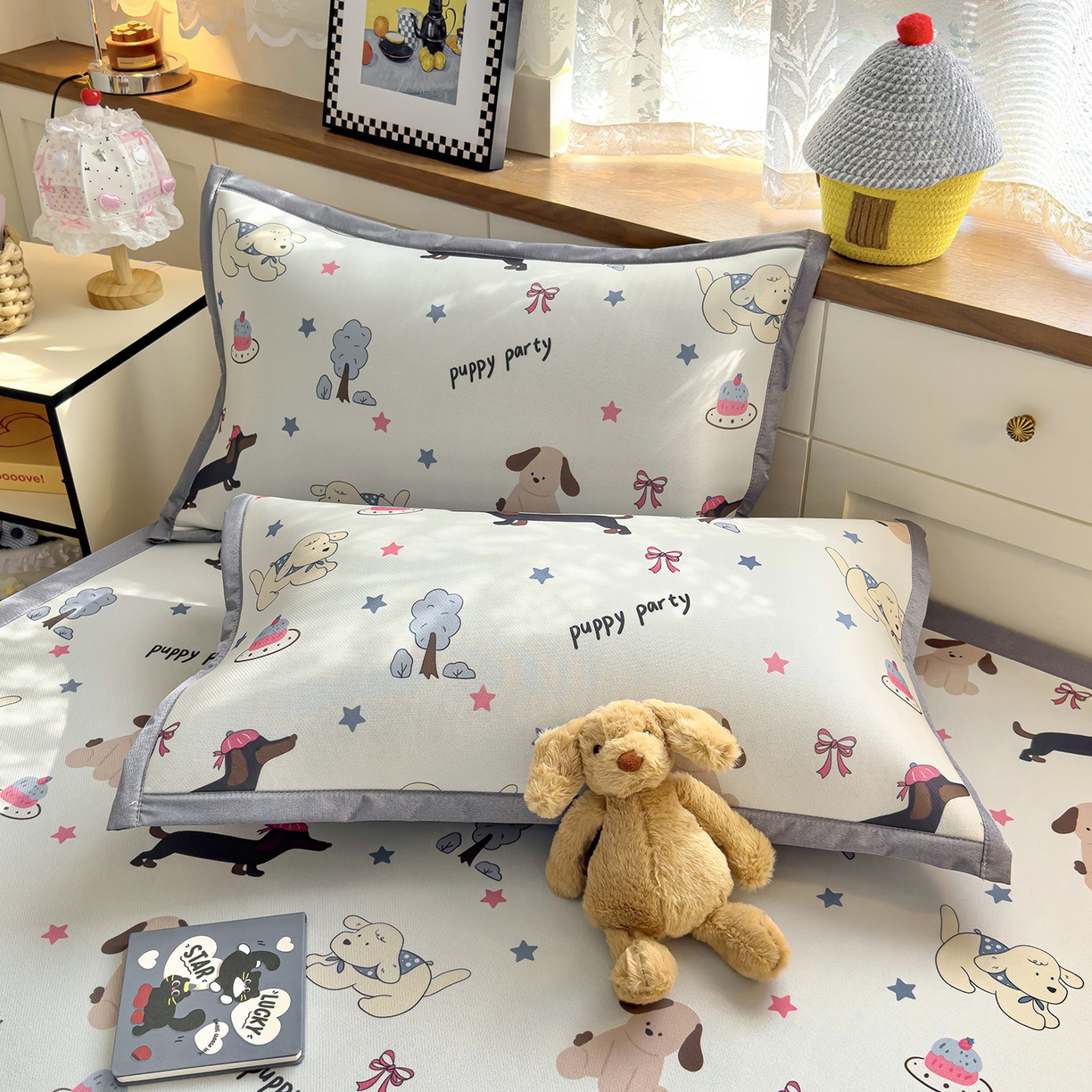 91家纺网 家纺一手货源 找家纺 圣比熊 2026新款烫光数码印花冰丝凉席 腊肠狗