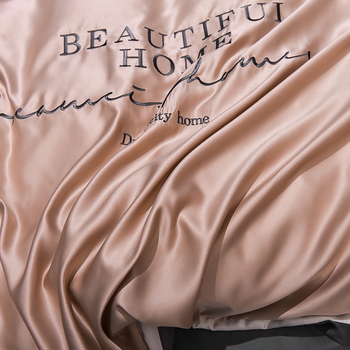 91家纺网 家纺一手货源 找家纺 首尔家纺 2026春夏新款水洗真丝绣花四件套寐系列 太妃咖