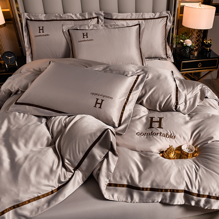 91家纺网 家纺一手货源 找家纺 首尔家纺 2026新款水洗真丝绣花四件套H系列 H-浅卡其