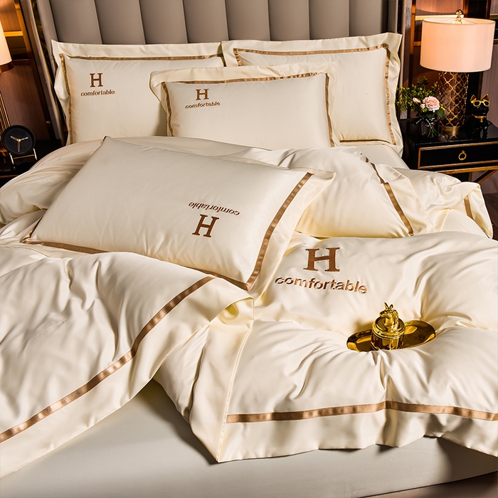 91家纺网 家纺一手货源 找家纺 首尔家纺 2026新款水洗真丝绣花四件套H系列 H-晴空白