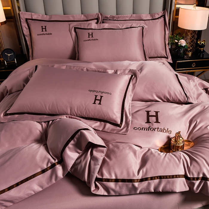 91家纺网 家纺一手货源 找家纺 首尔家纺 2026新款水洗真丝绣花四件套H系列 H-文雅粉