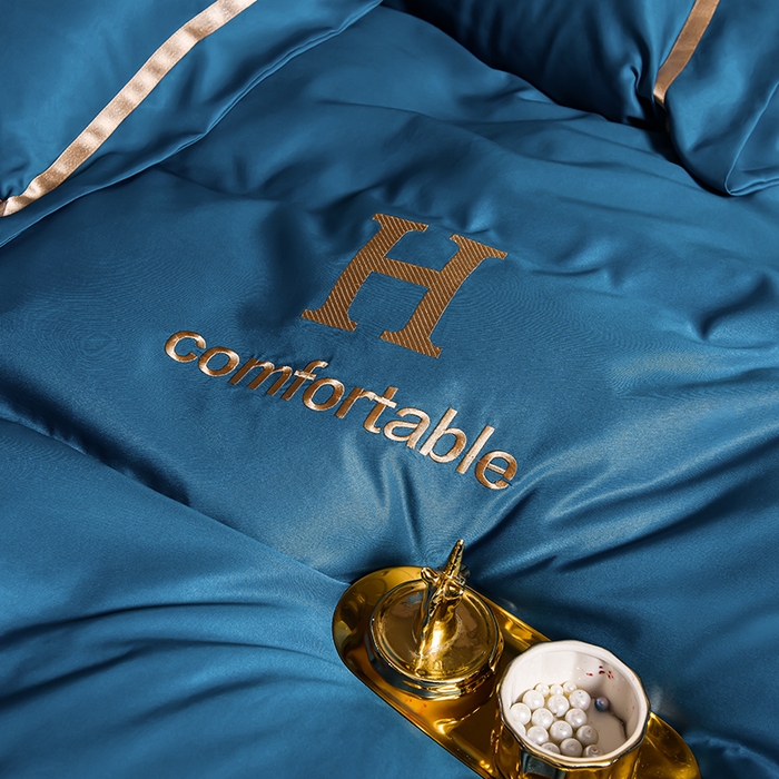 91家纺网 家纺一手货源 找家纺 首尔家纺 2026新款水洗真丝绣花四件套H系列 H-科技蓝