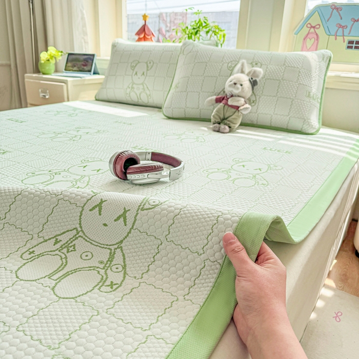 91家纺网 家纺一手货源 找家纺 （总）家喜爱 2026新款冰感豆豆软凉席高克重加捻不起球-场景二