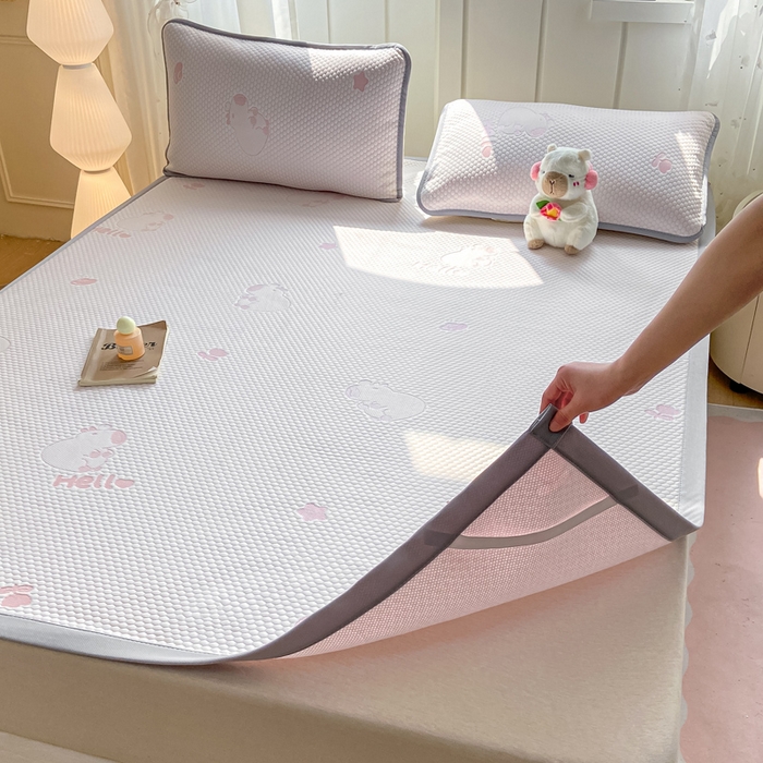 91家纺网 家纺一手货源 找家纺 家喜爱 2026新款冰感豆豆软凉席高克重加捻不起球-场景二 卡帕巴拉-粉色