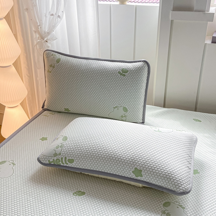 91家纺网 家纺一手货源 找家纺 家喜爱 2026新款冰感豆豆软凉席高克重加捻不起球-场景二 卡帕巴拉-绿色