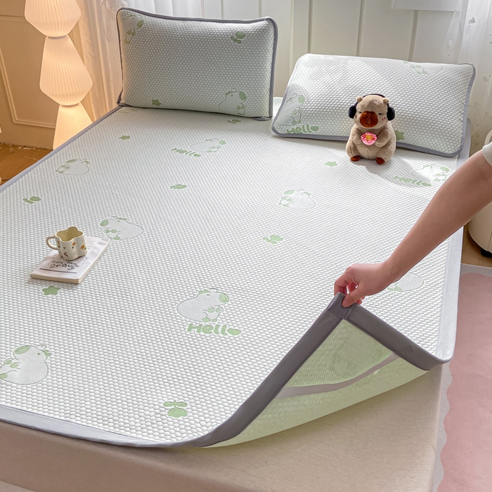 91家纺网 家纺一手货源 找家纺 家喜爱 2026新款冰感豆豆软凉席高克重加捻不起球-场景二 卡帕巴拉-绿色