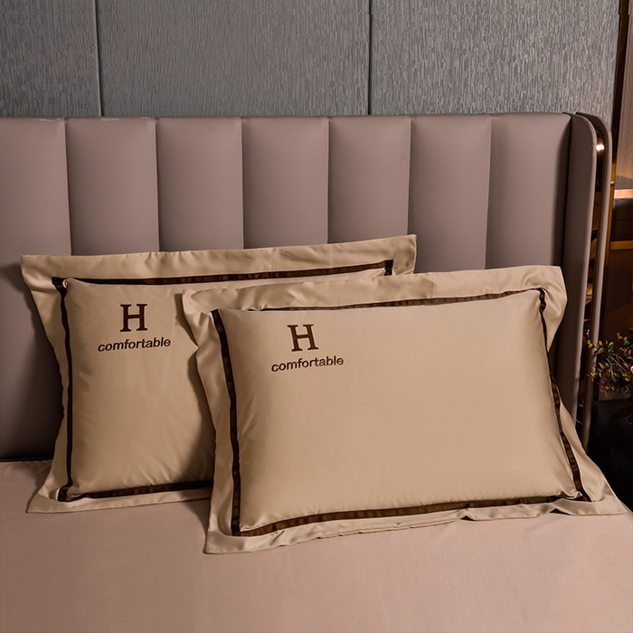 91家纺网 家纺一手货源 找家纺 首尔家纺 2026新款水洗真丝绣花四件套H系列 H-魔法金