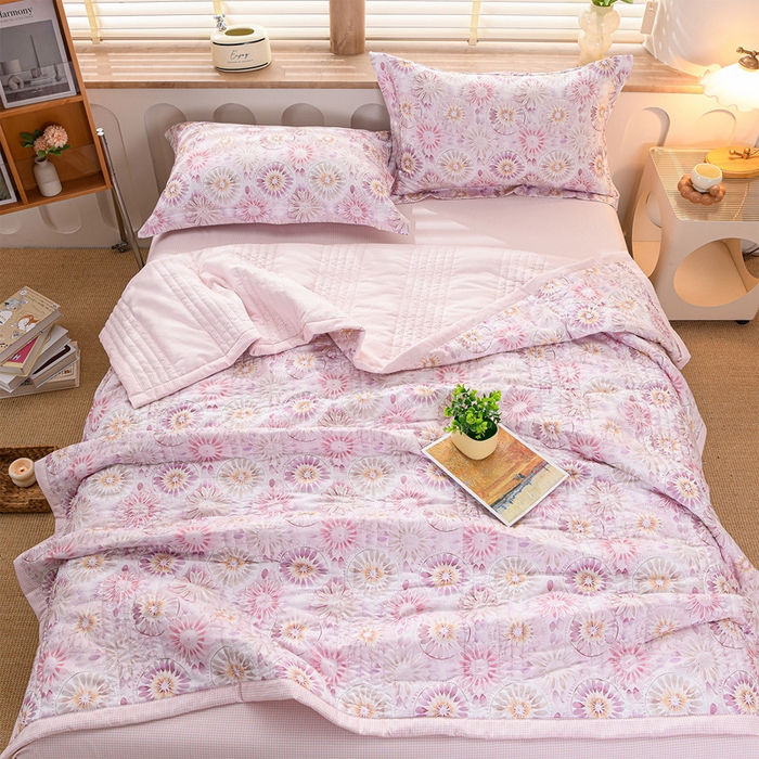 91家纺网 家纺一手货源 找家纺 圣靓家纺 2026新款清新水洗夏被被子被芯 花语-粉