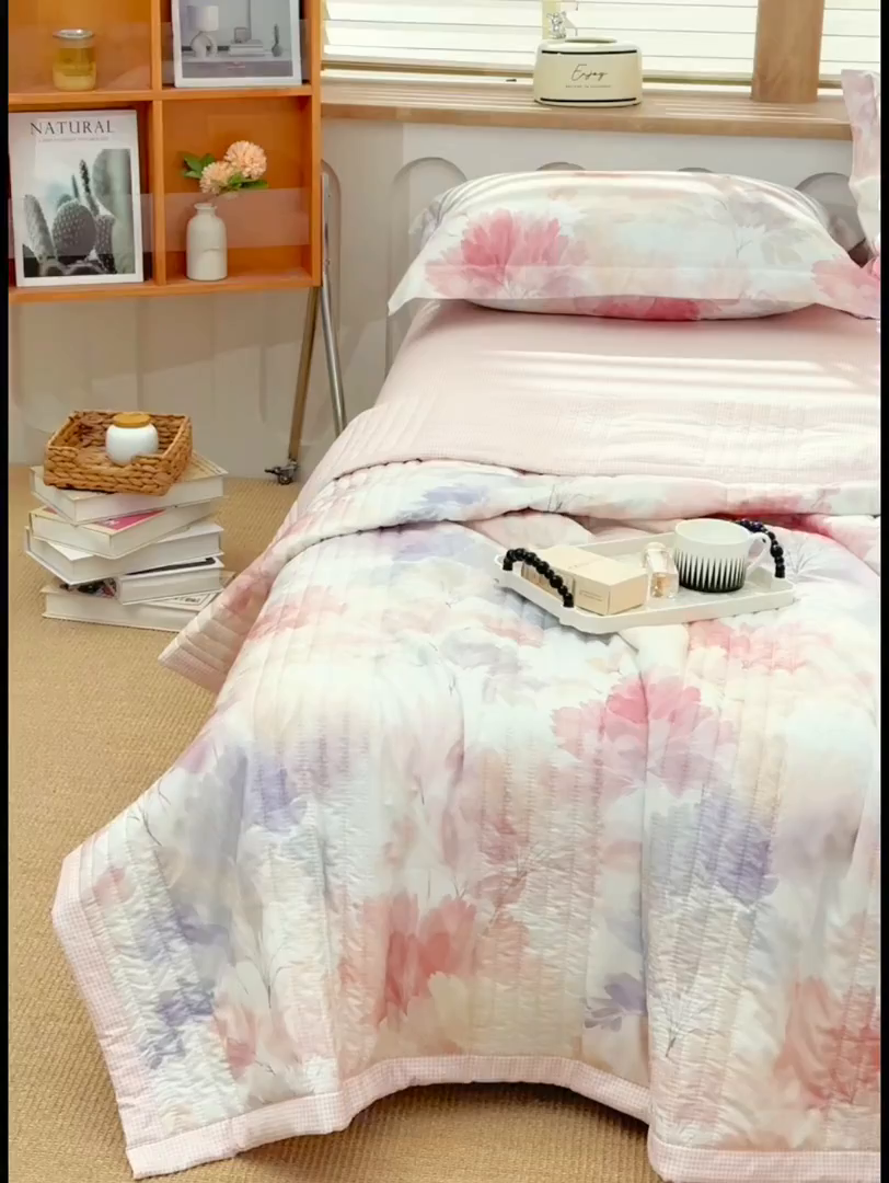 91家纺网 家纺一手货源 找家纺 圣靓家纺 2026新款清新水洗夏被被子被芯 梦境