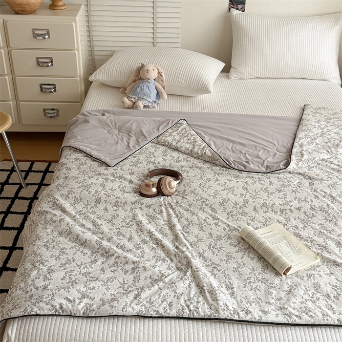 91家纺网 家纺一手货源 找家纺 （总）吾欢心 2026新款仿锦安高克重凉感丝（含氨纶）夏凉被冰激凌空调被凉感小冰皮夏被