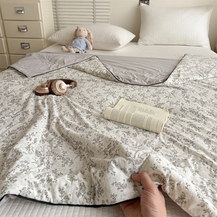 91家纺网 家纺一手货源 找家纺 （总）吾欢心 2026新款仿锦安高克重凉感丝（含氨纶）夏凉被冰激凌空调被凉感小冰皮夏被