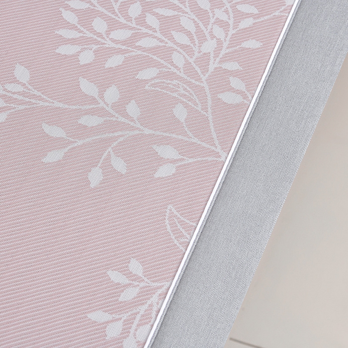 91家纺网 家纺一手货源 找家纺 小牛席业 2026新款PE凉感清新叶语冰丝席凉席席子 粉色