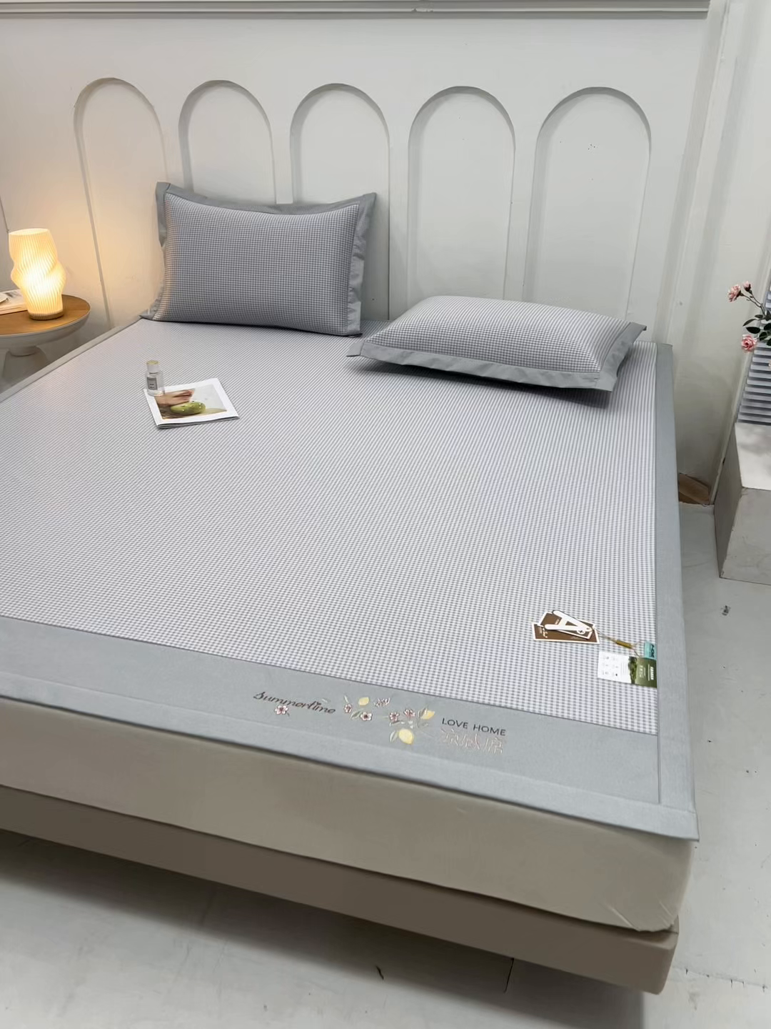 91家纺网 家纺一手货源 找家纺 小牛席业 2026新款柠檬清凉冰丝席凉席席子 灰色