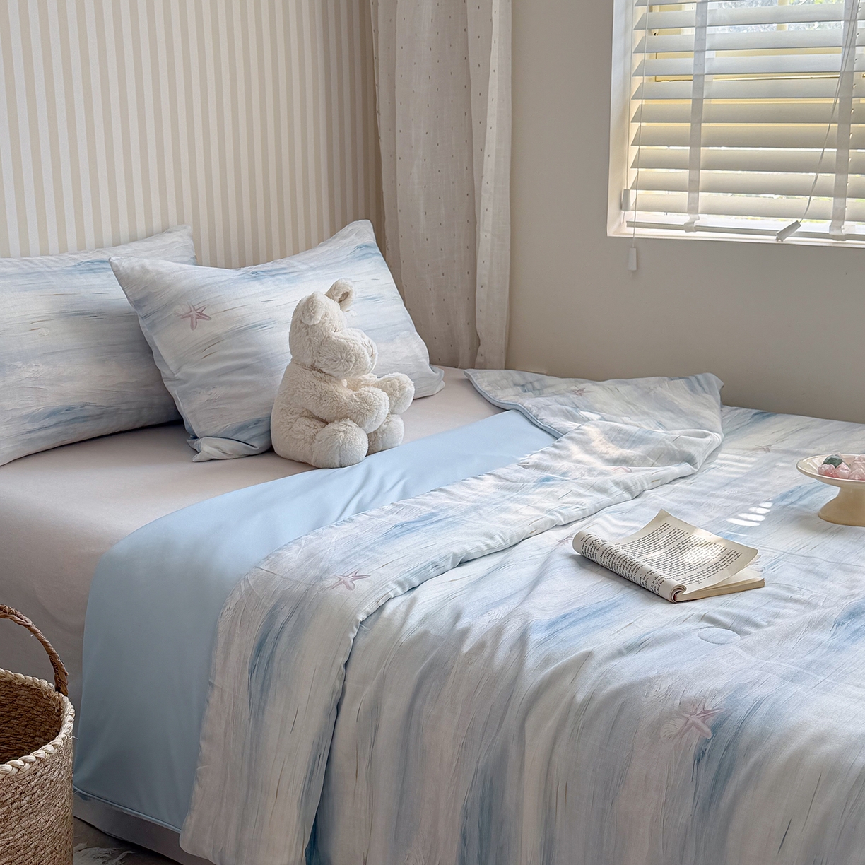 91家纺网 家纺一手货源 找家纺 麦伦家居 2026新品双层纱小冰皮夏被夏凉被空调被 海浪星-蓝