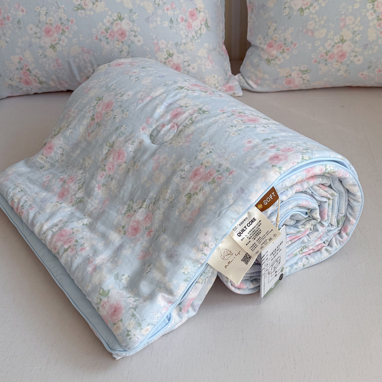 91家纺网 家纺一手货源 找家纺 麦伦家居 2026新品双层纱小冰皮夏被夏凉被空调被 蓝雾玫瑰