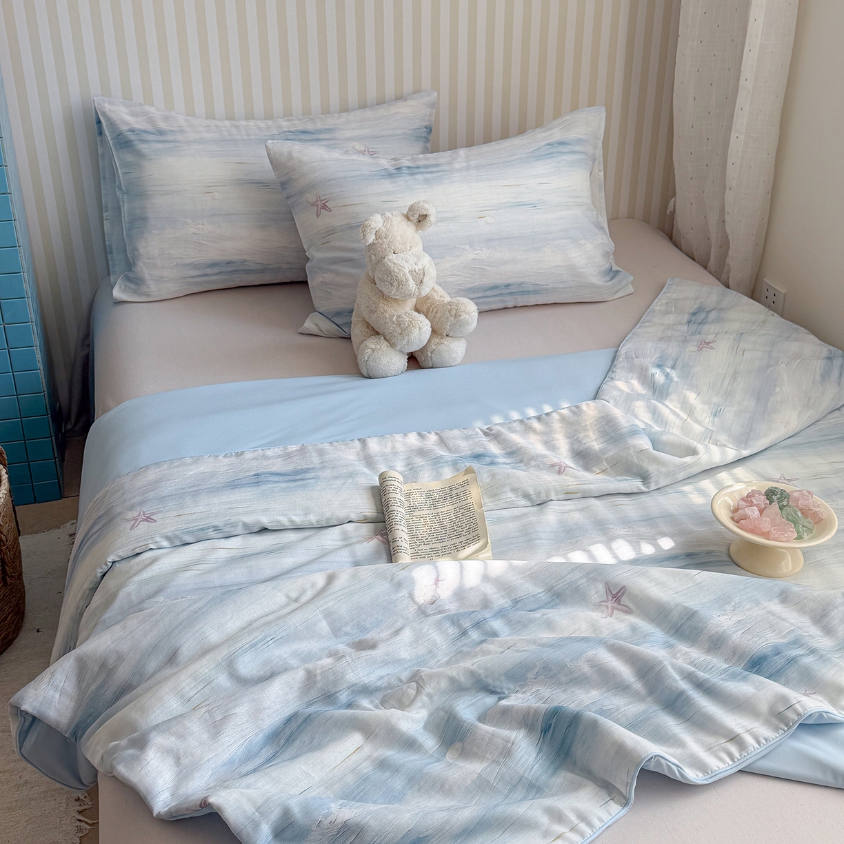 91家纺网 家纺一手货源 找家纺 麦伦家居 2026新品双层纱小冰皮夏被夏凉被空调被 海浪星-蓝