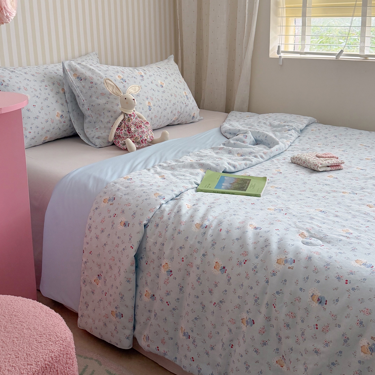 91家纺网 家纺一手货源 找家纺 麦伦家居 2026新品双层纱小冰皮夏被夏凉被空调被 樱蓝少女