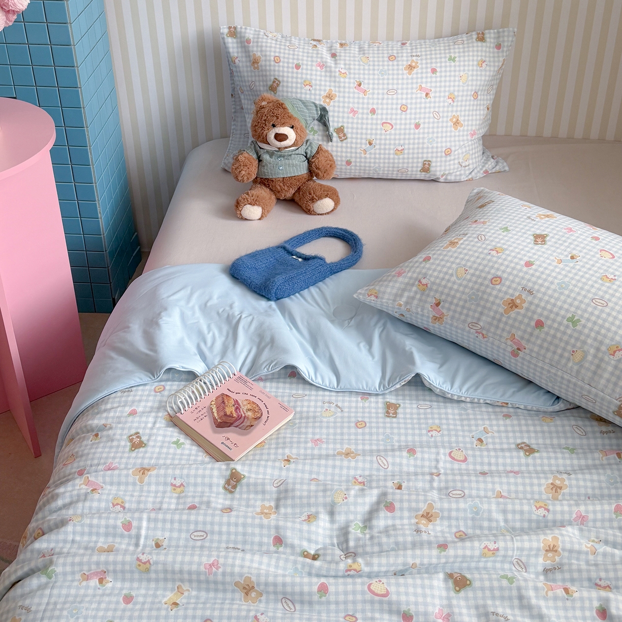 91家纺网 家纺一手货源 找家纺 麦伦家居 2026新品双层纱小冰皮夏被夏凉被空调被 蓝格甜熊